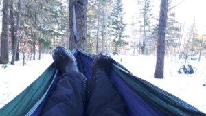 Read more about the article Pourquoi une retraite solo dans les bois pendant 2 semaines?